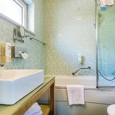 Апартаменты Amazing In With 2 Bedrooms, Wifi And Swimming Pool *