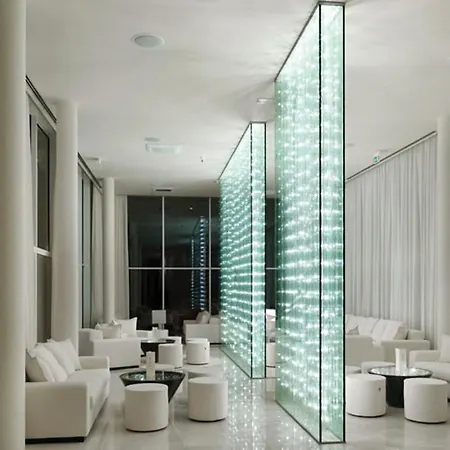 Апартаменты Amazing In With 2 Bedrooms, Wifi And Swimming Pool Нови-Винодолски