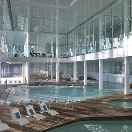 Апартаменты Amazing In With 2 Bedrooms, Wifi And Swimming Pool *