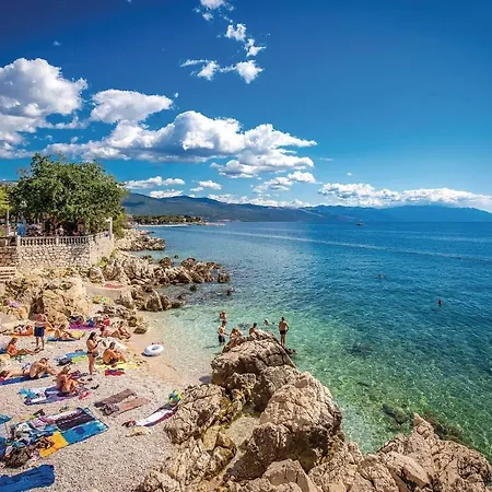 Апартаменты Amazing In With 2 Bedrooms, Wifi And Swimming Pool *
